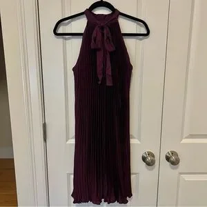 Robe Banana Republic Taille 0 - Couleur Violette - Style Bondage - Longueur Genou - Neuf Avec étiquettes